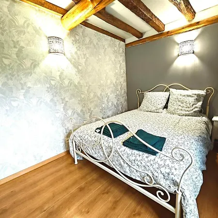 Nyaraló Le Nid Des Hirondelles Avec Borne De Recharge *