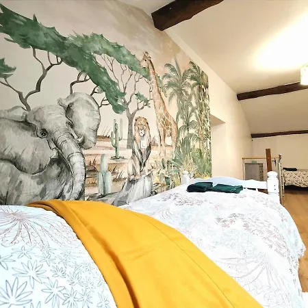 Le Nid Des Hirondelles Avec Borne De Recharge Hébergement de vacances